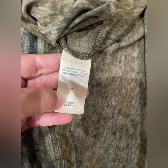 Lucky Brand Camo Raglan Sleeve Blouse - Picture 8 of 11